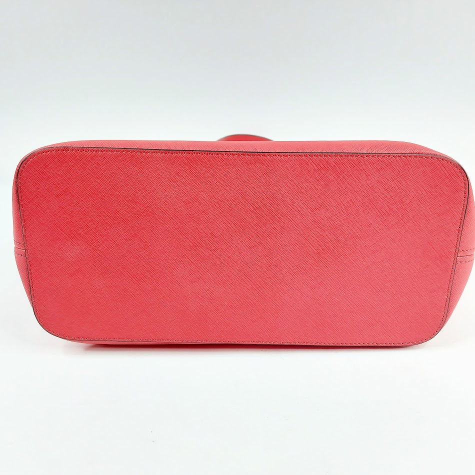 Michael Kors Jet Set Travel laukku