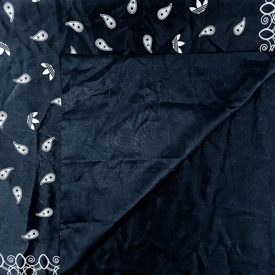 Adidas huivi koko 68x184 cm