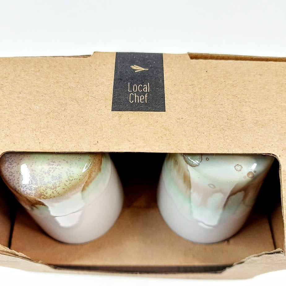 Alba suola ja pippuri sirottimet