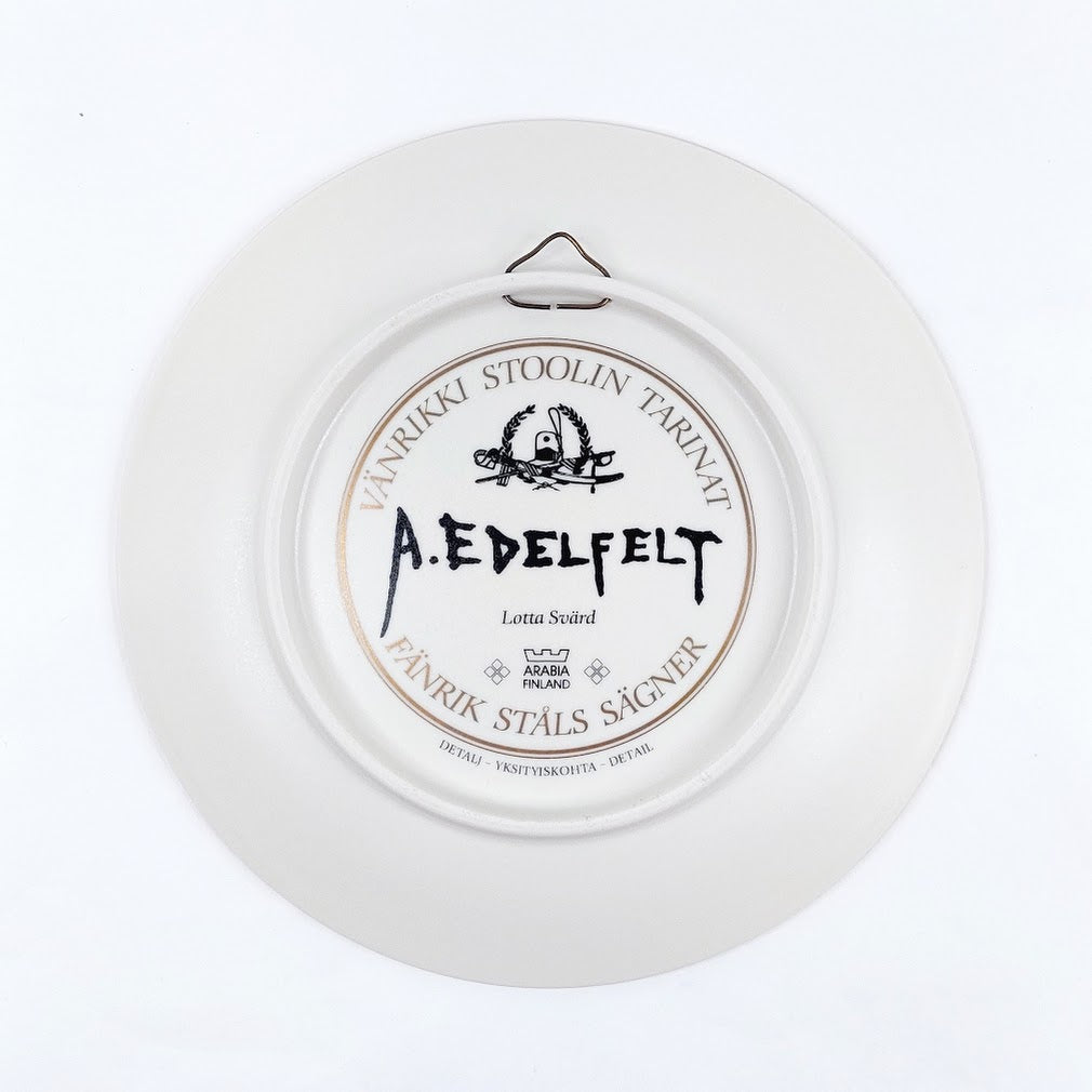 Arabia Vänrikki Stoolin tarinat Lotta Svärd seinälautanen