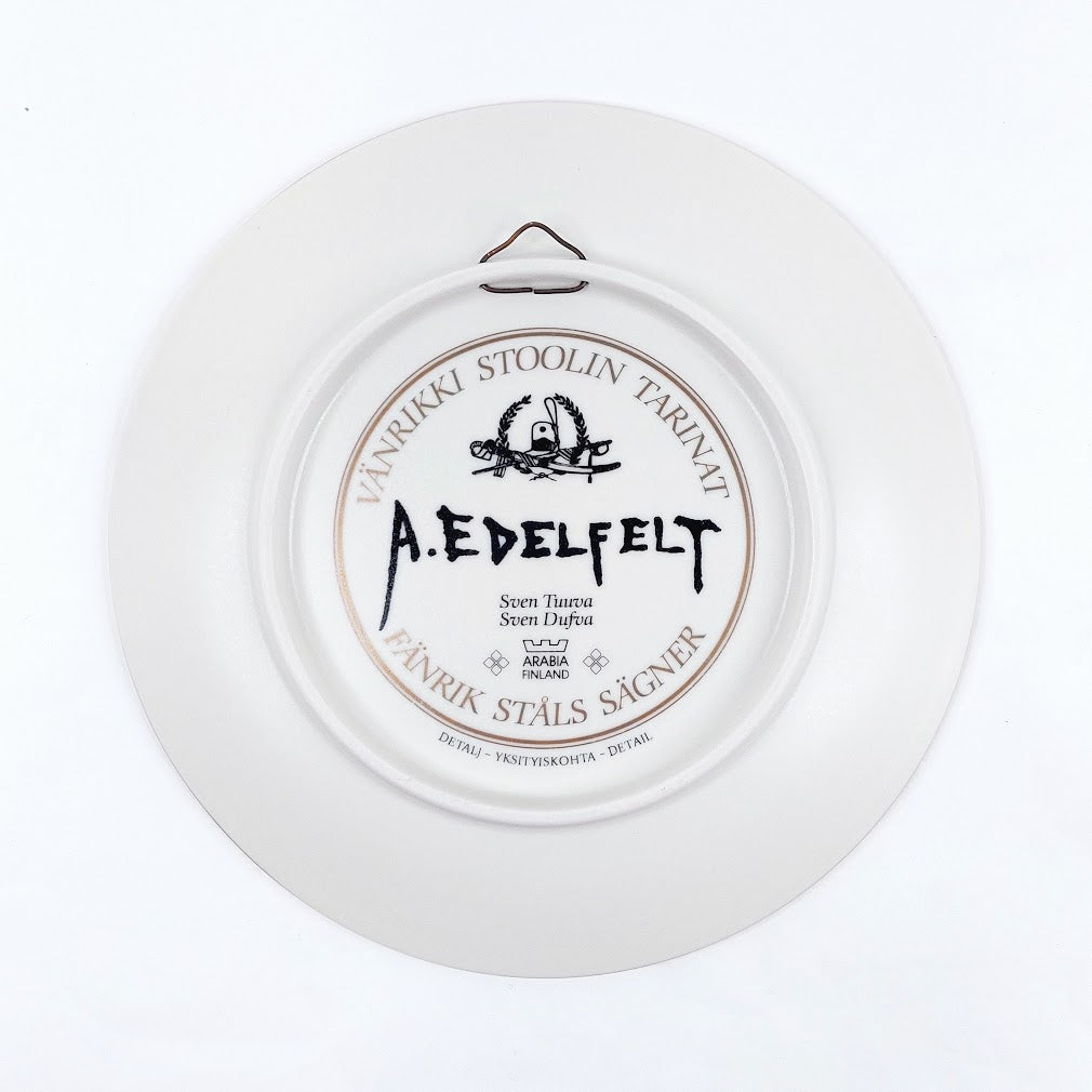 Arabia Vänrikki Stoolin tarinat Sven Tuuva seinälautanen