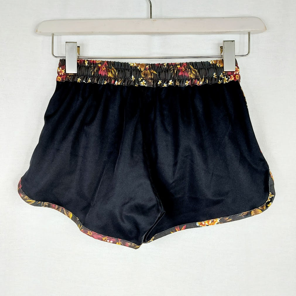 Asenne shortsit koko S
