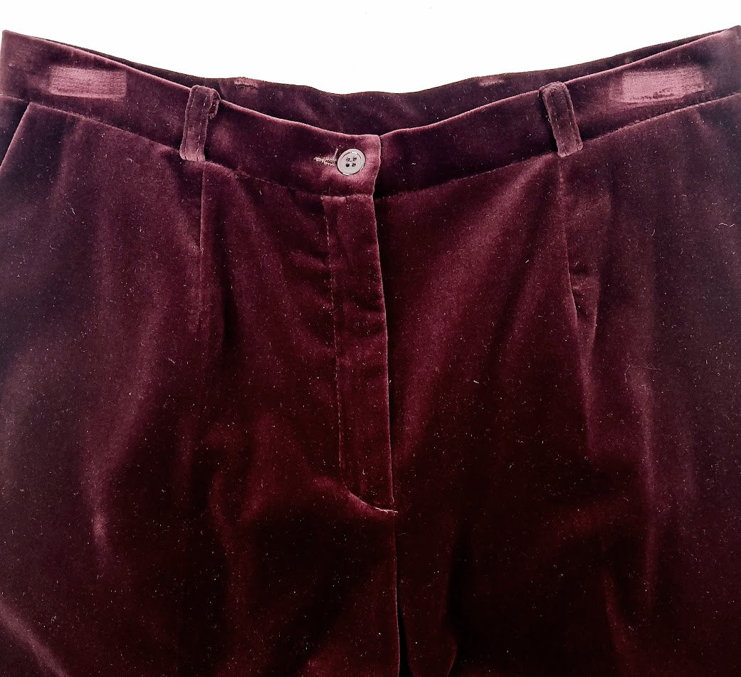 Avenue samettijakkupuku koko 40