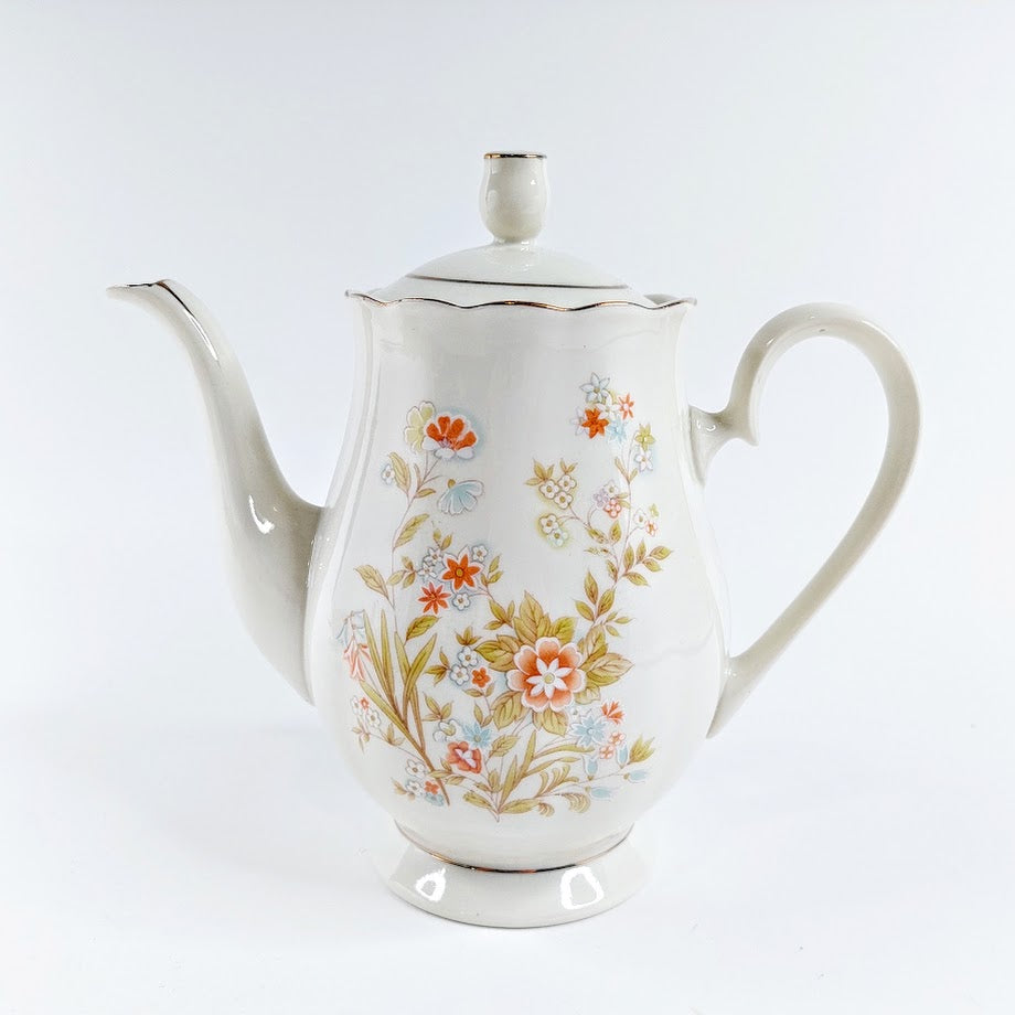 Budlet Fine China kahviastiasto 22 osainen