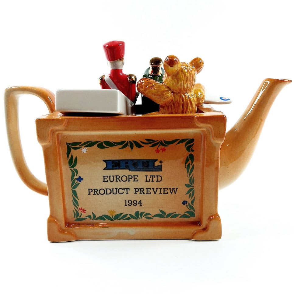 Cardew Design Toy Box teepannu