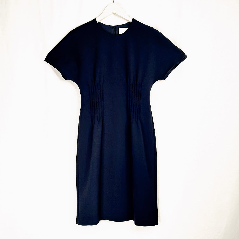 Hugo Boss mekko koko 36