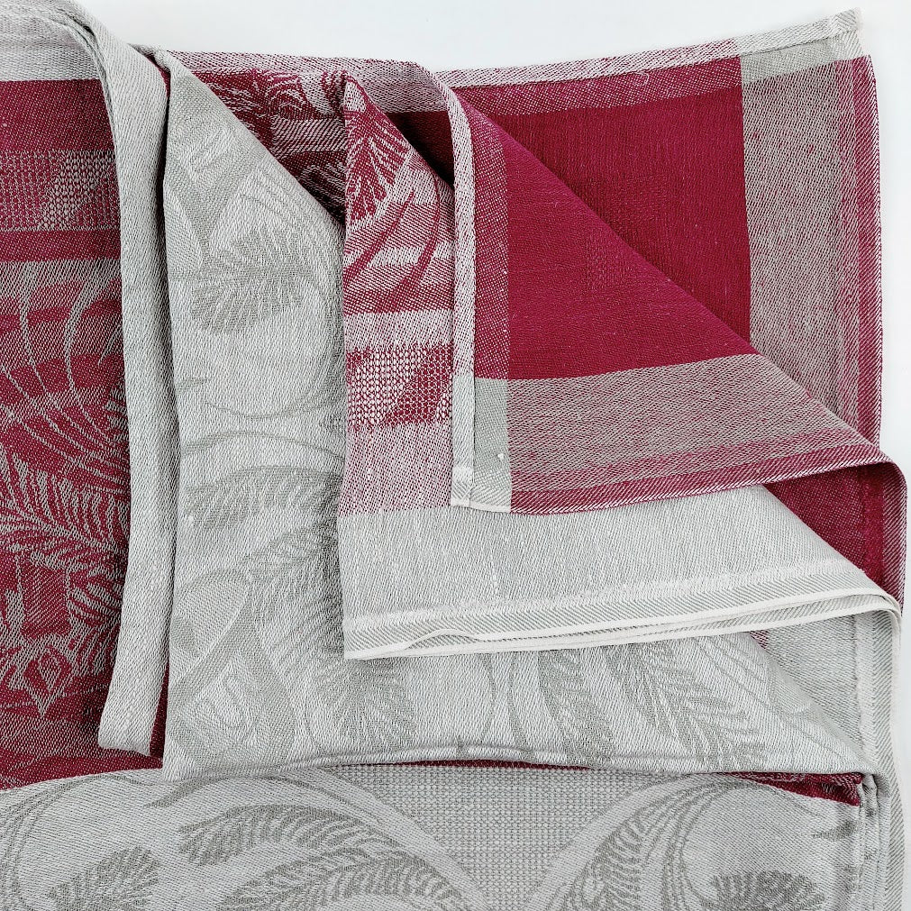 Jouluinen vintage pöytäliina 146x228 cm