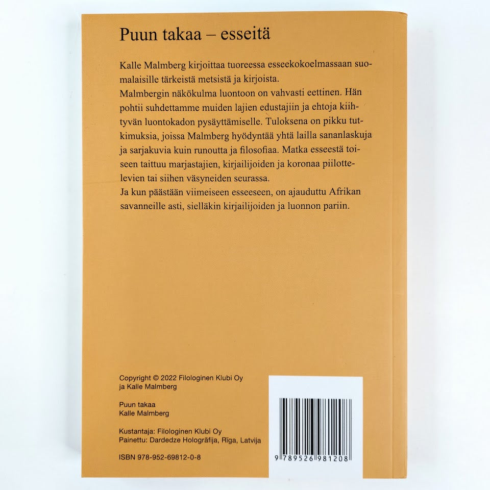 Kalle Malmberg: Puun takaa - esseitä