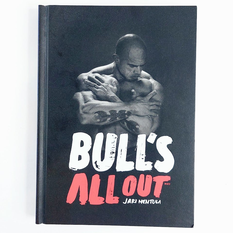 Kirja Jari Mentula Bull's All Out