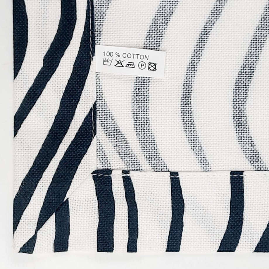 Marimekko kaitaliina 49 cm X 157 cm