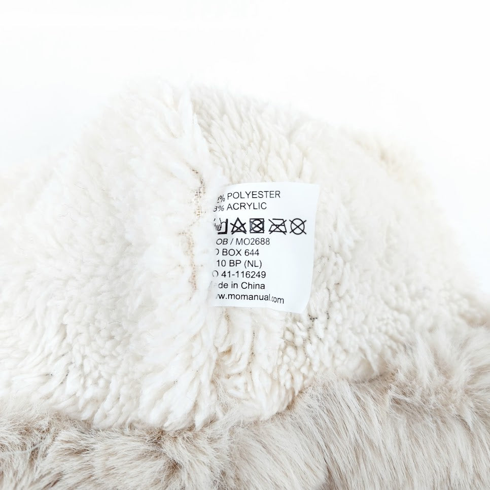 Momanual neulehattu Onesize