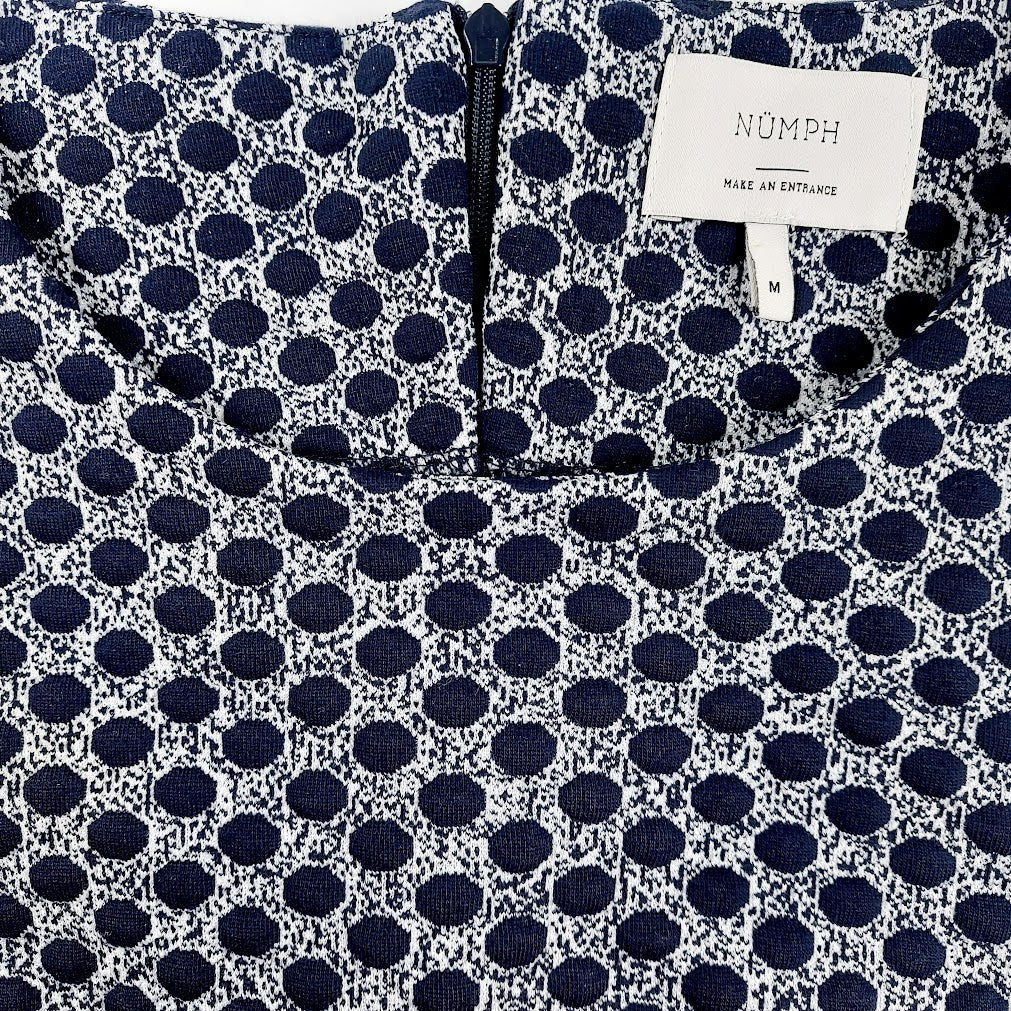 Numph Bina mekko koko M