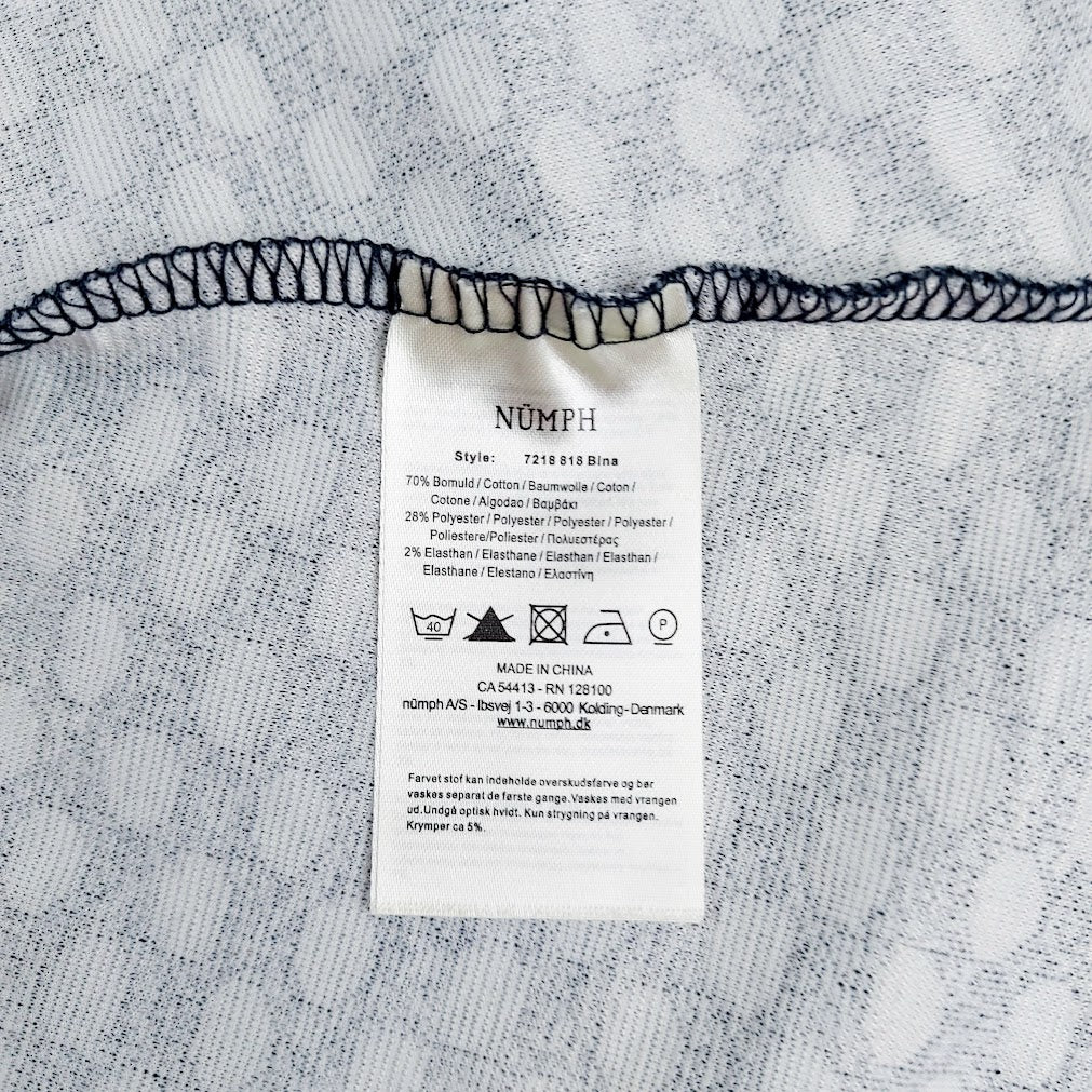 Numph Bina mekko koko M