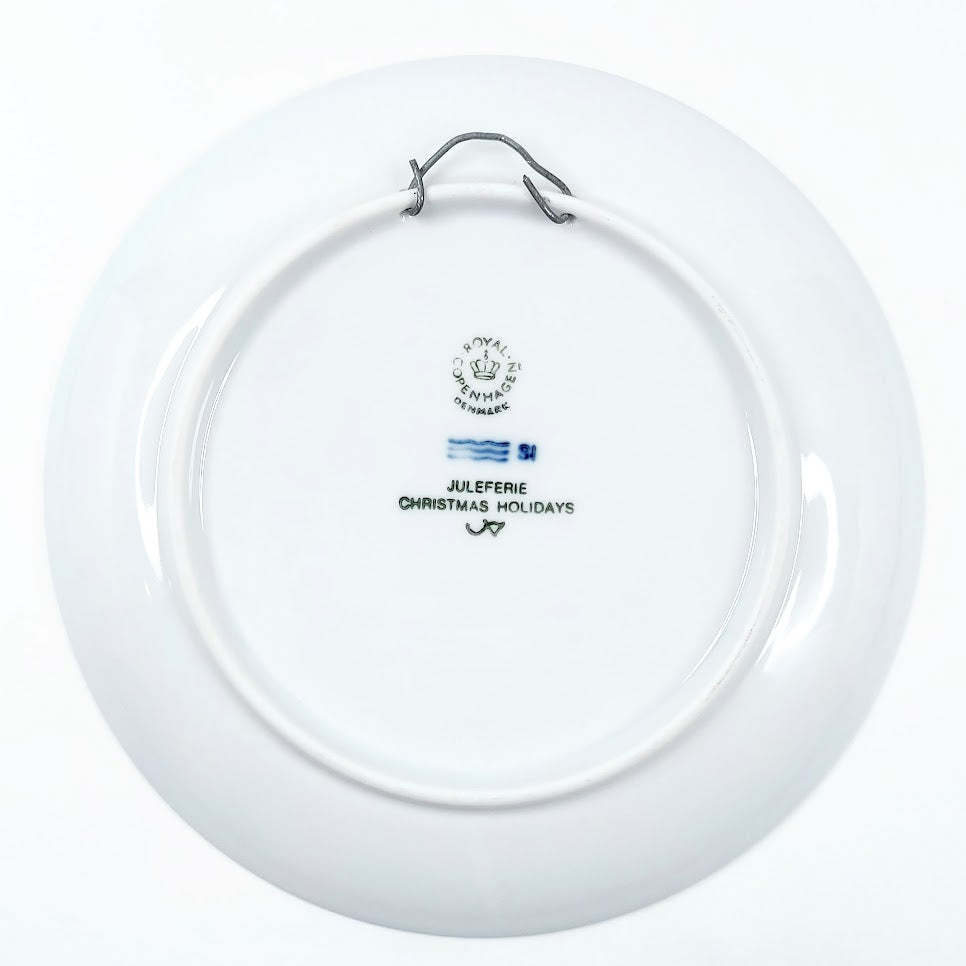 Royal Copenhagen joulu 1986 seinälautanen Juleferie