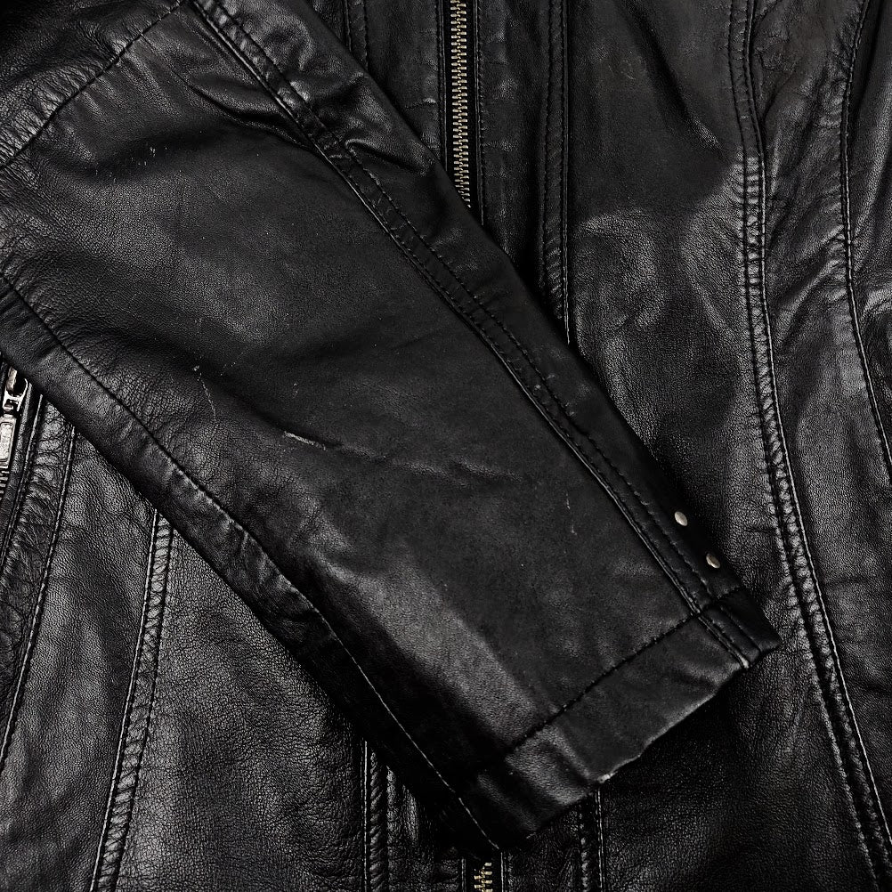 Saki Collection nahkatakki koko 40