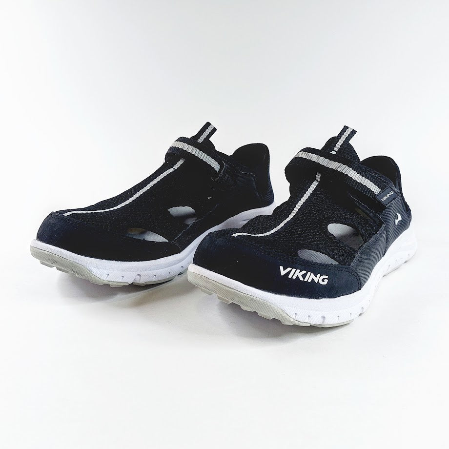 Viking Nesoeya Black sandaalit Koko 40