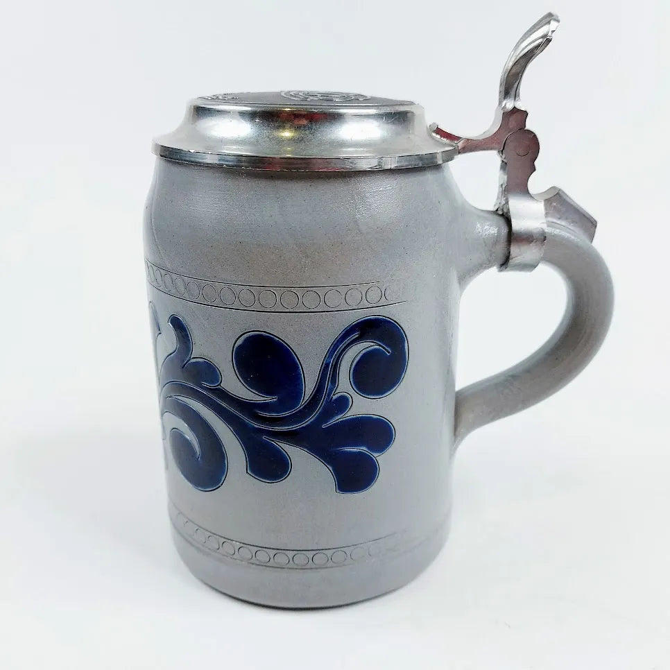 Hulftegger 1990 keraaminen tuoppi kannella 13 cm