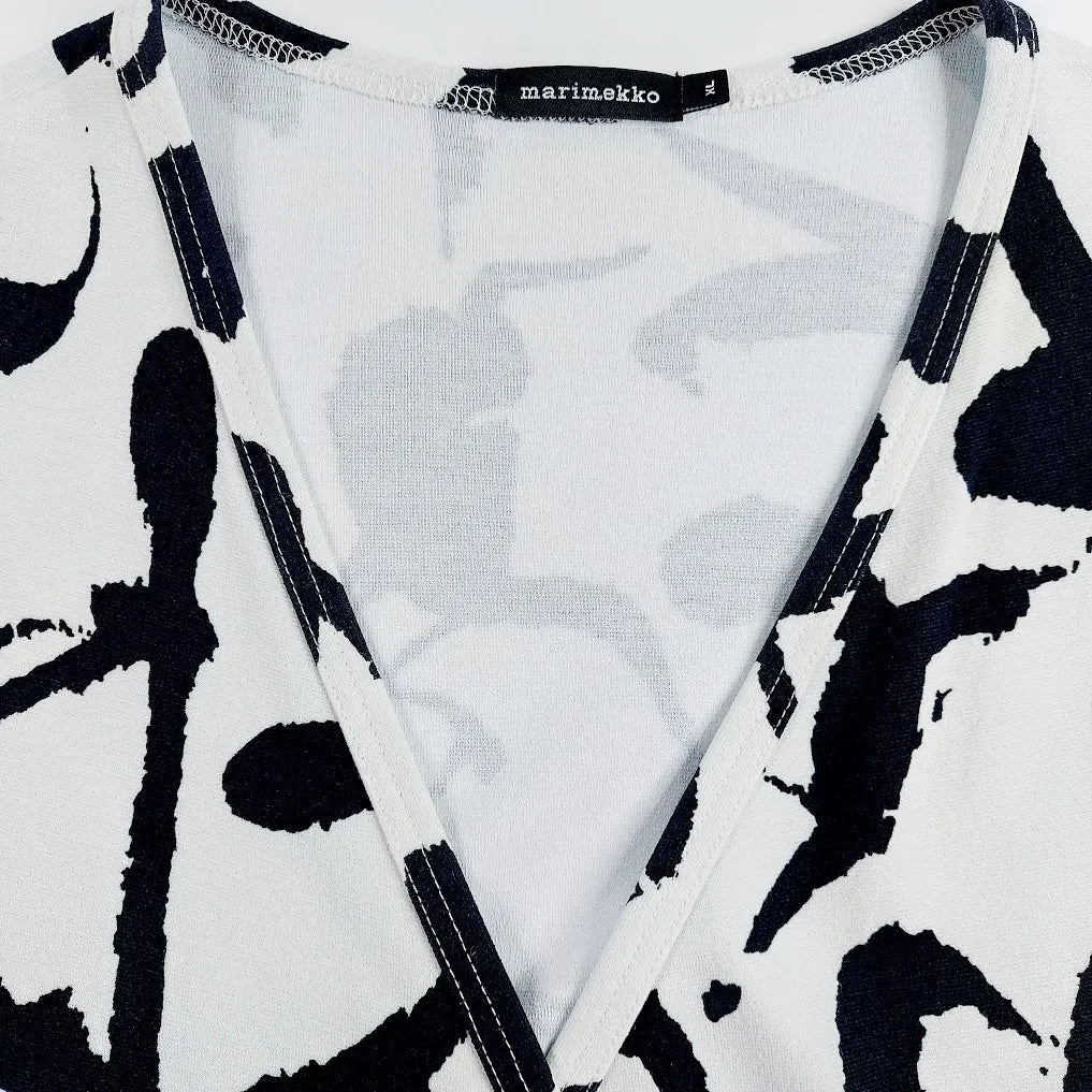 Marimekko Kertoja Harha trikoopusero koko XL