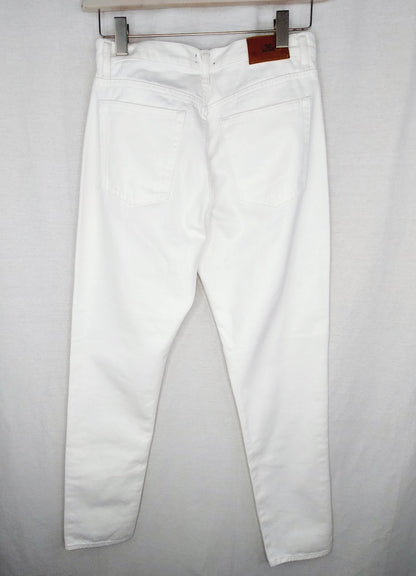 NLY Cheeky Fit Denim farkut koko 28"