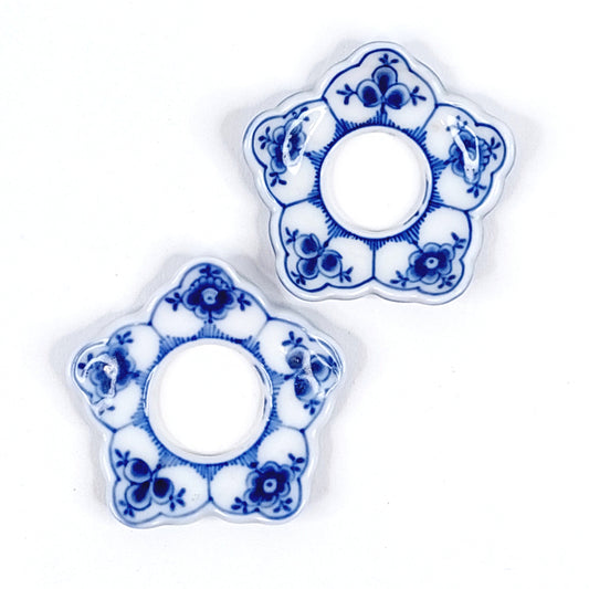 Royal Copenhagen Musselmalet kynttilämansetit 2 kpl