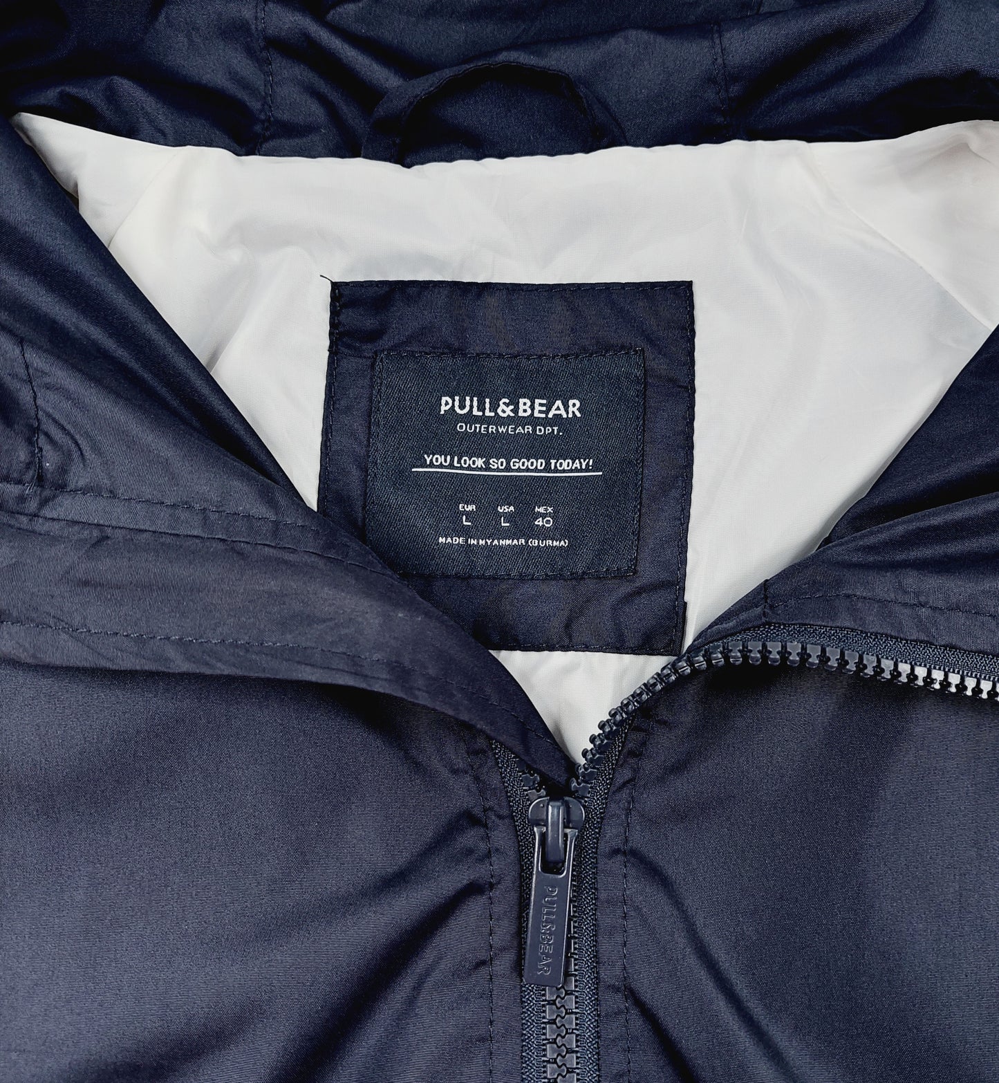 Pull&Bear tuulitakki koko L