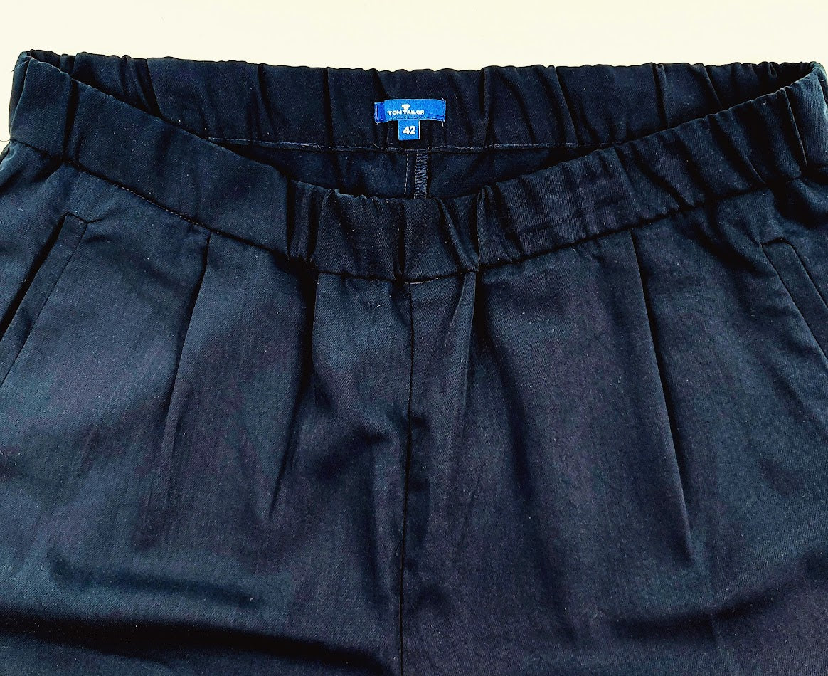 Tom Tailor leveälahkeiset caprihousut koko 42