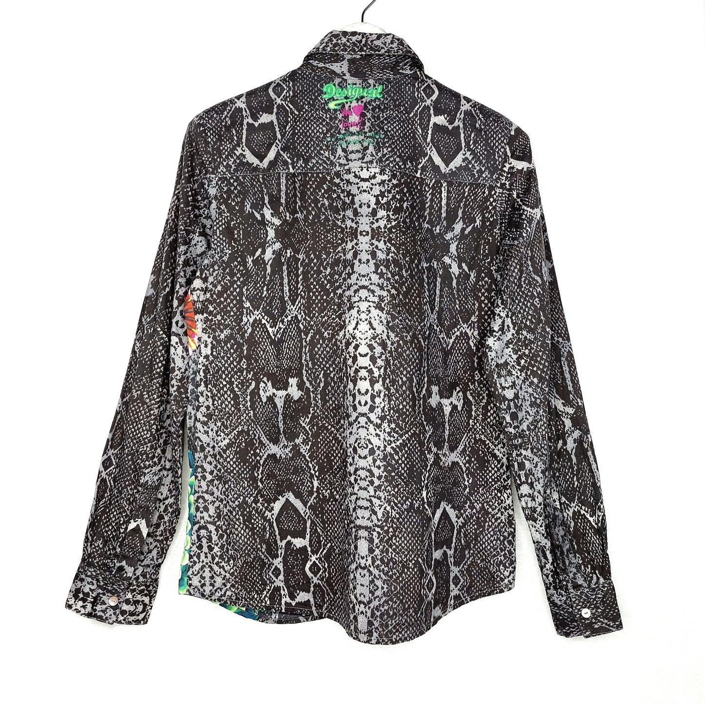 Desigual paitapusero koko M