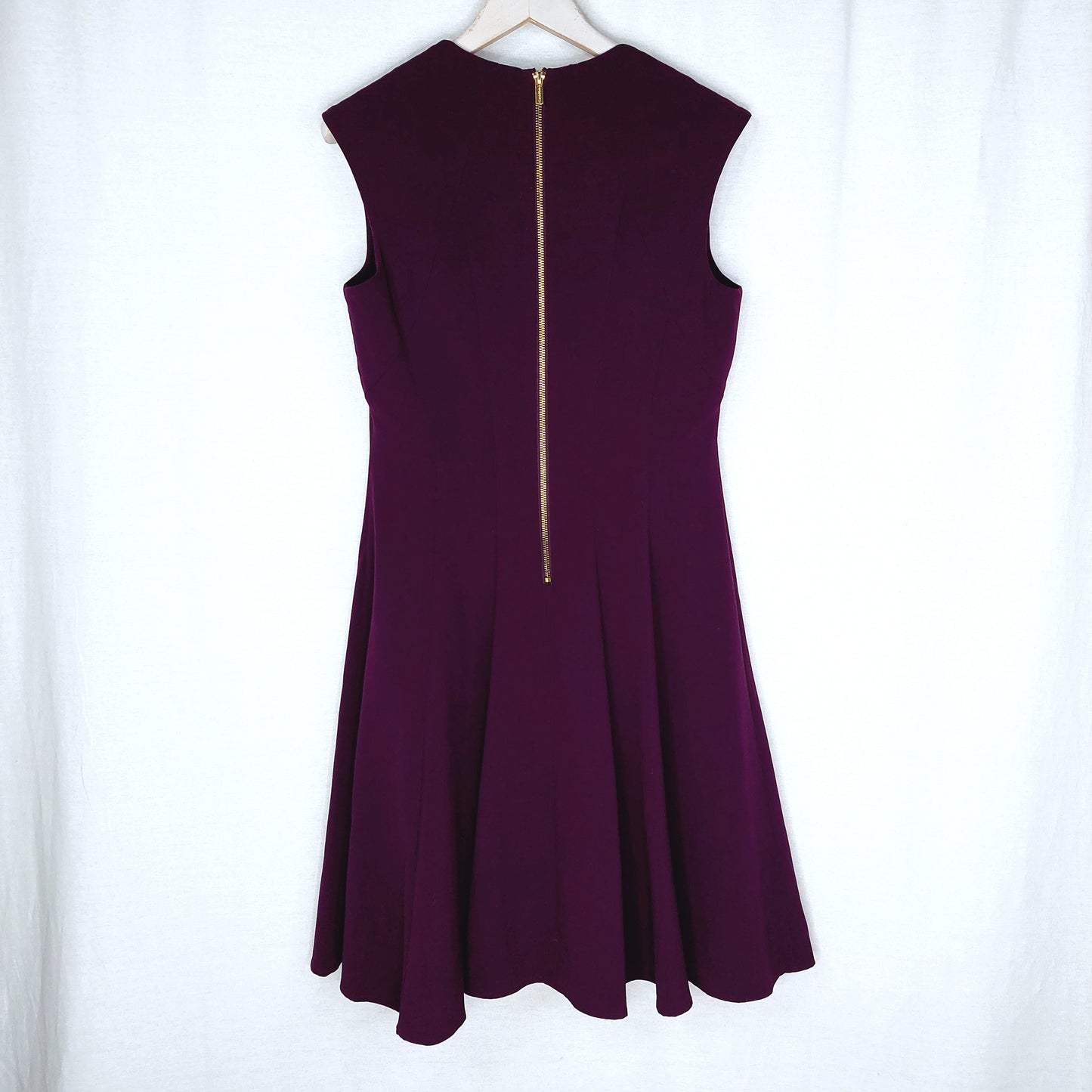 Calvin Klein mekko koko 38