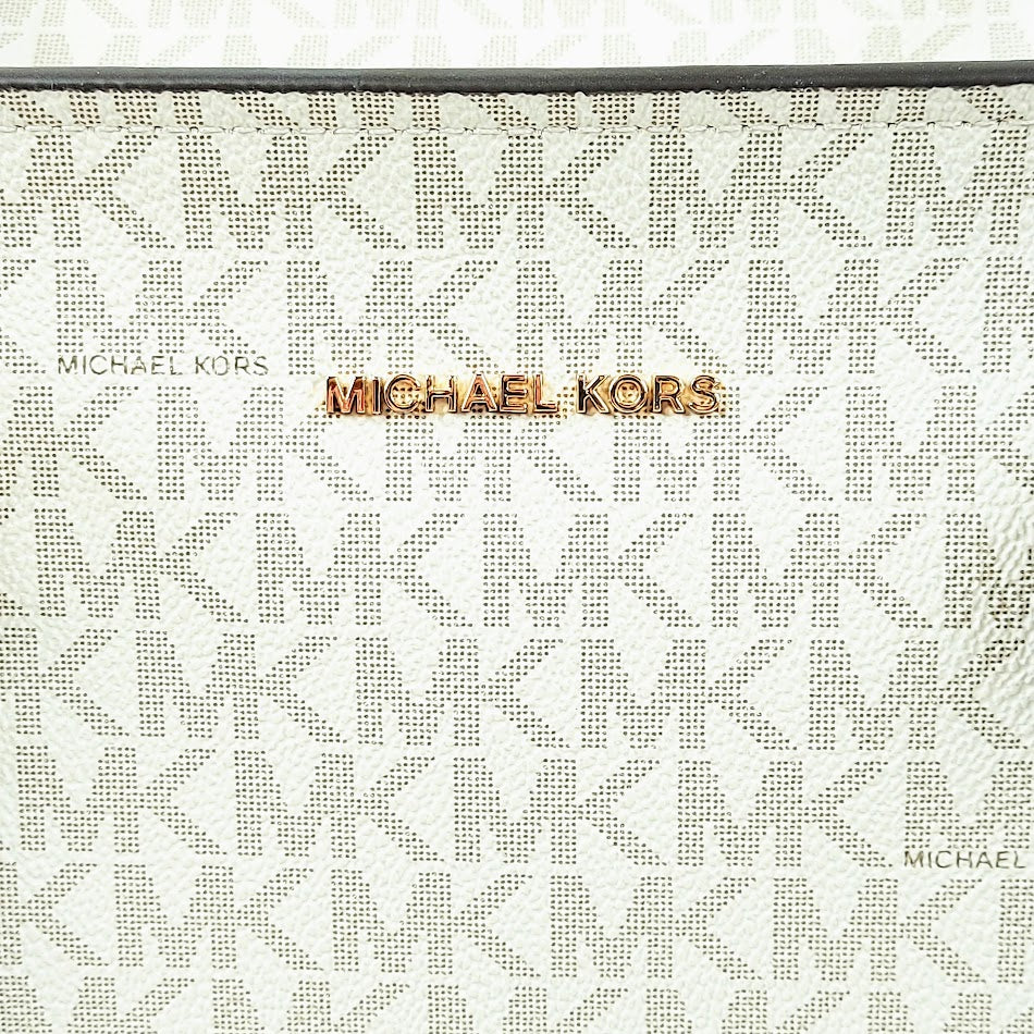 Michael Kors olkalaukku