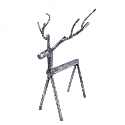 Metallinen kauris figuuri