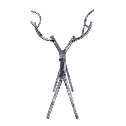 Metallinen kauris figuuri
