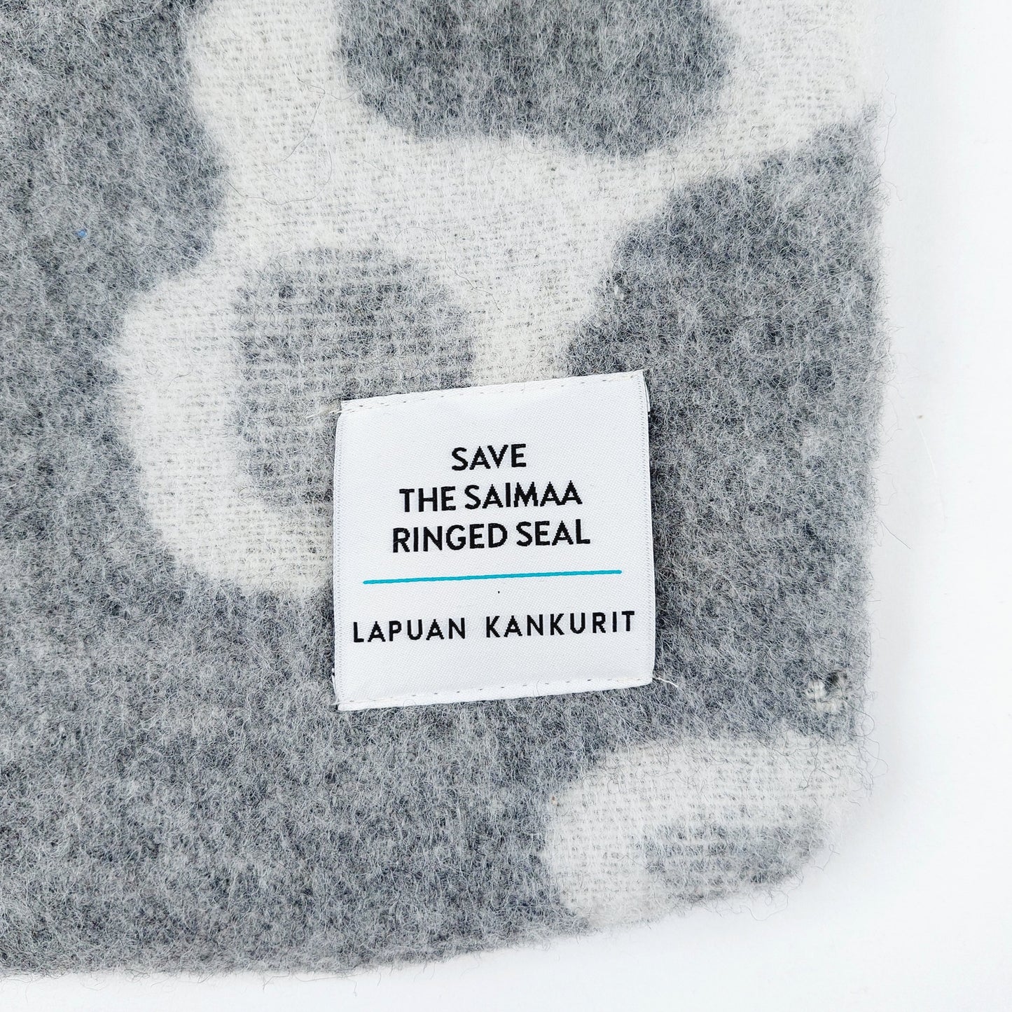 Lapuan Kankurit Save The Saimaa Ringed Seal kuumavesipullo