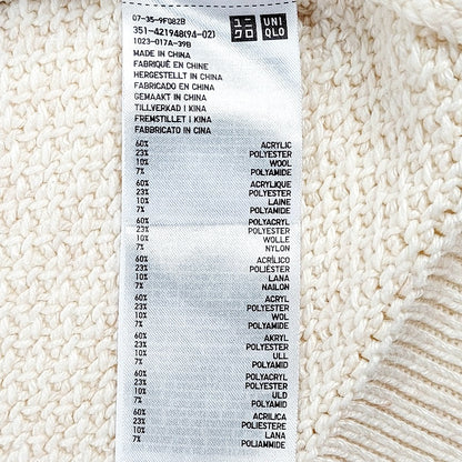 Uniqlo pooloneulepusero koko M