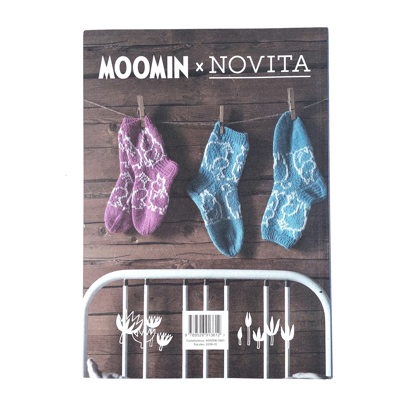 Moomin x Novita käsityölehti