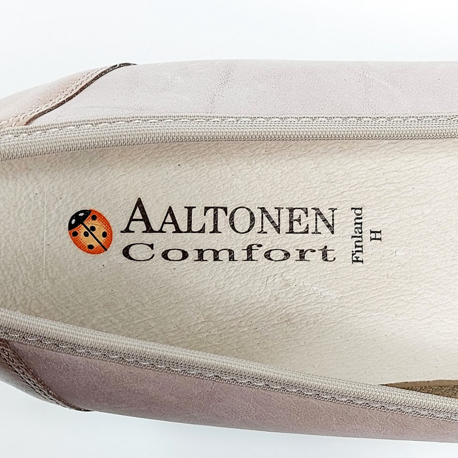 Aaltonen kävelykengät koko 40