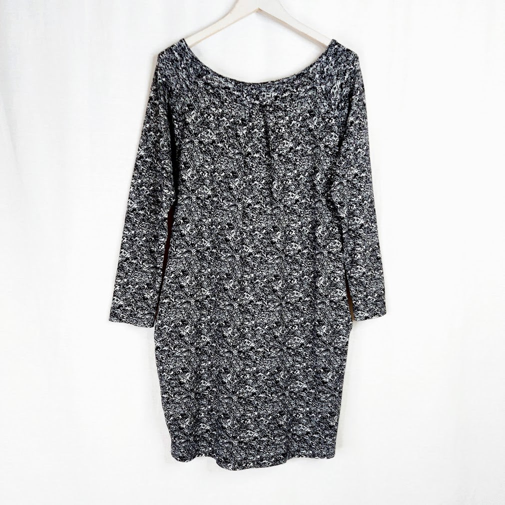 Aarre trikoomekko / tunika koko XS