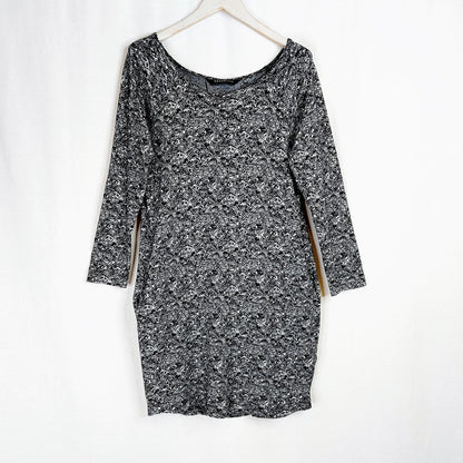 Aarre trikoomekko / tunika koko XS
