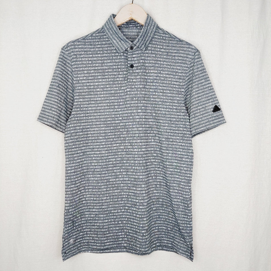 Adidas kaulus-t-paita koko S
