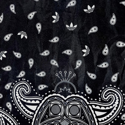 Adidas huivi koko 68x184 cm
