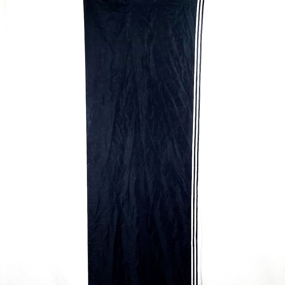 Adidas huivi koko 68x184 cm