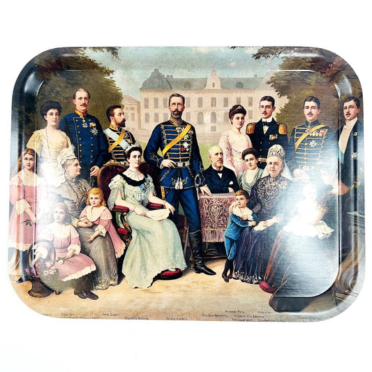 Åhléns Kuningas Kustaa V perheineen tarjotin 28x36 cm