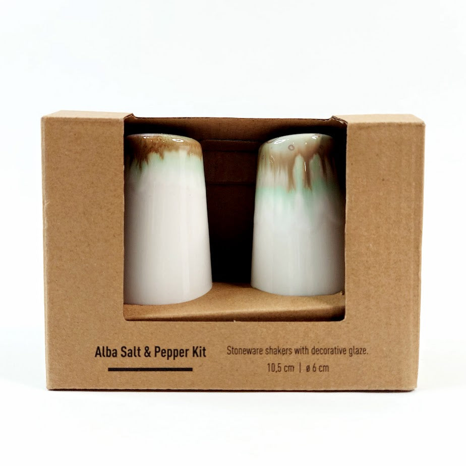 Alba suola ja pippuri sirottimet