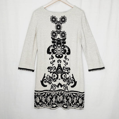 Ana Alcazar neulemekko koko 40