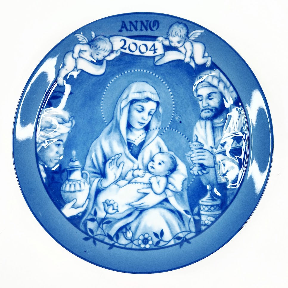 Apilanlehti Luukkaan Evankeliumi 2004 seinälautanen