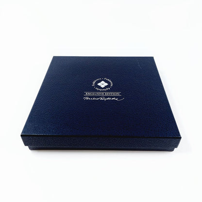 Apilanlehti Luukkaan Evankeliumi 2006 seinälautanen