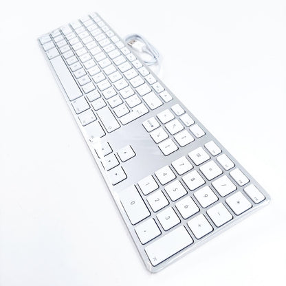 Apple Keyboard MB110S/B A1243 näppäimistö