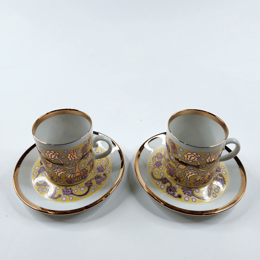 Arabia Iiris mokkakuppi ja lautanen 2 kpl