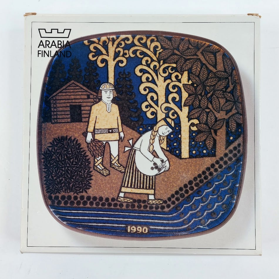 Arabia Kalevala vuosilautanen 1990