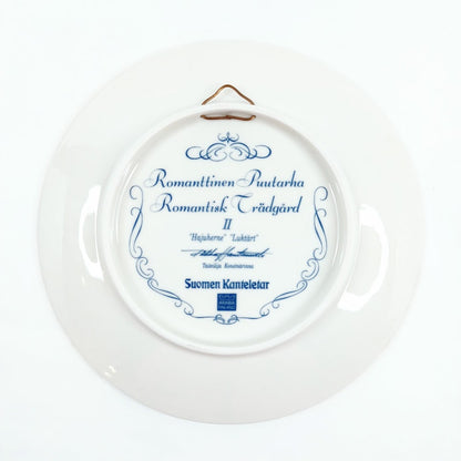 Arabia Romanttinen Puutarha Hajuherne seinälautanen 19,5 cm