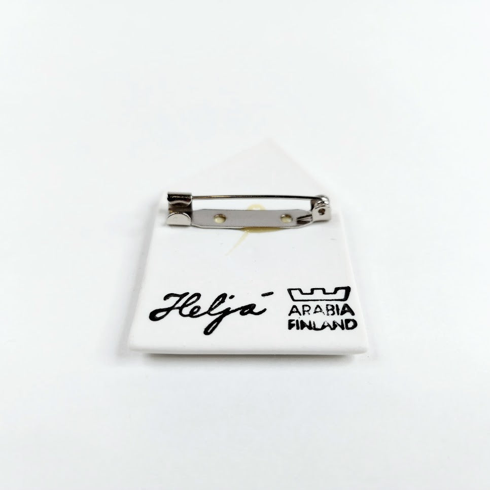 Arabia Ruusun sulle antaisin rintakoru